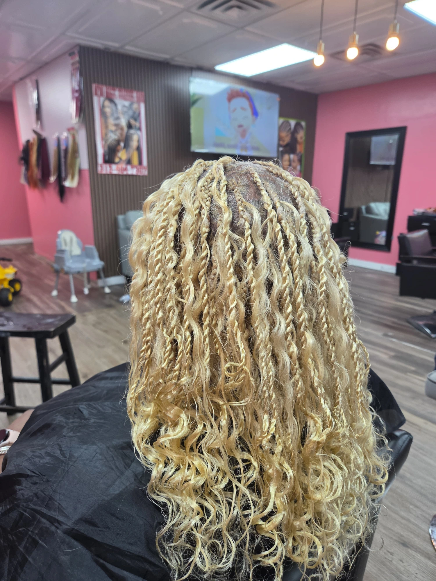 Island Twists Shoulder Length Blonde - Afro Magic Braiding Hair