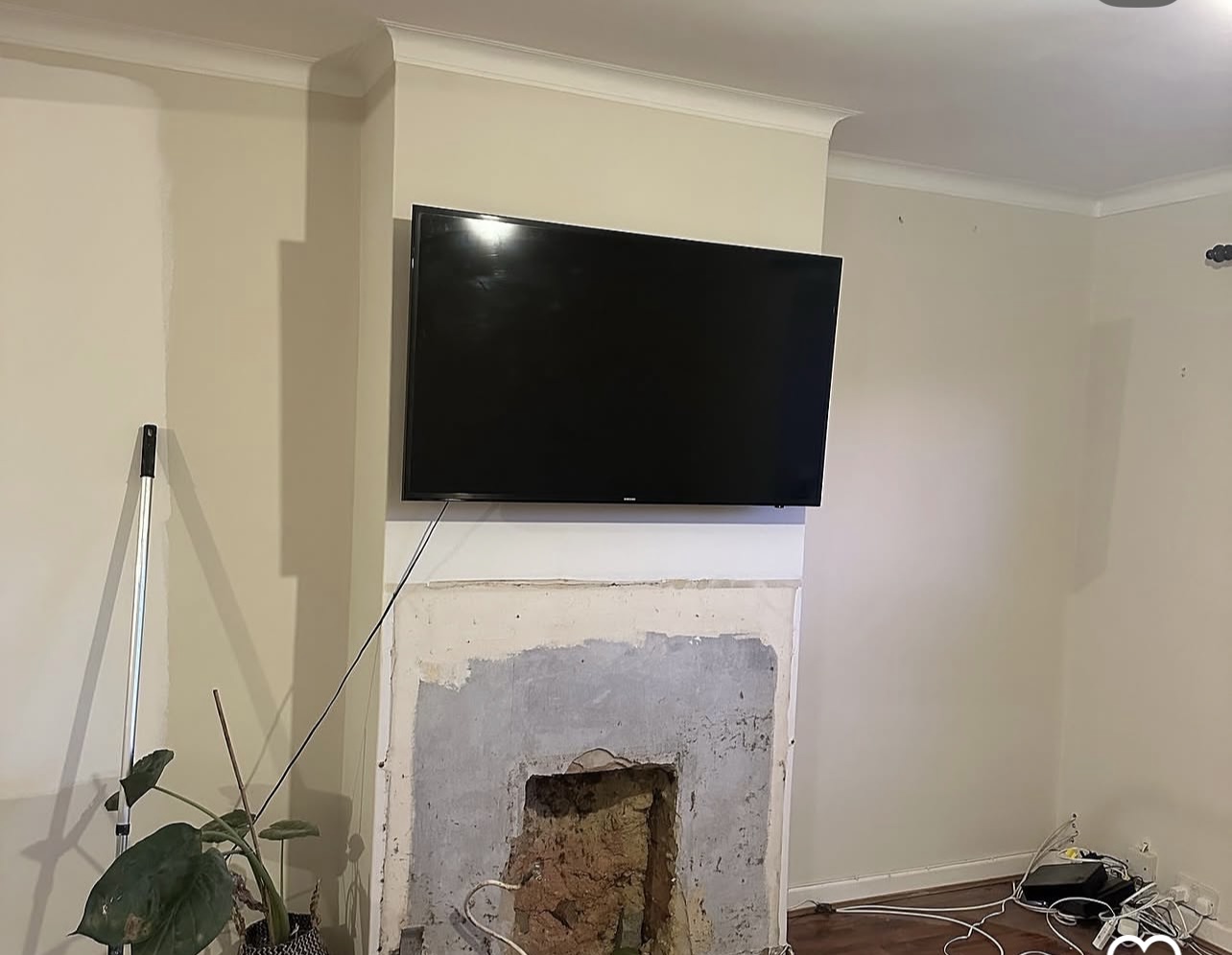 Living Room, TV Wall & Fireplace, before, by FIX & FINISH Dublin