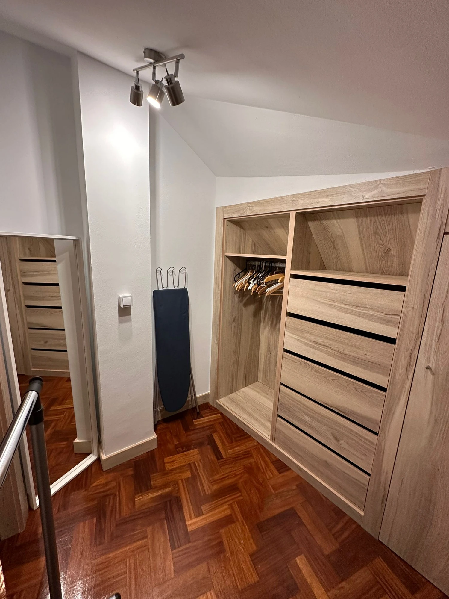 Reforma integral - estudio Silla del rey (Oviedo) — Después 11