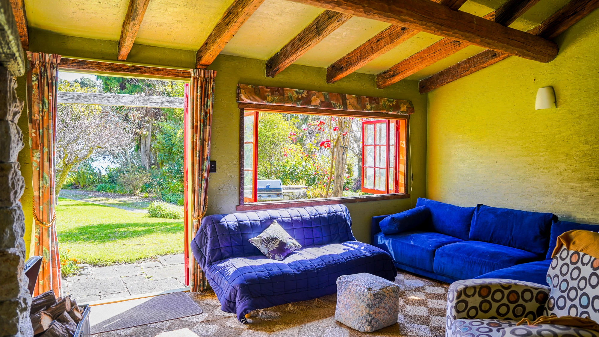Cottage living room