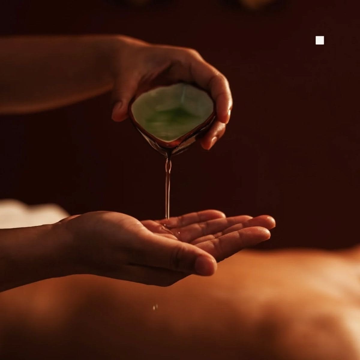 Massage Californien à Toulouse — Ninaa Beauty
