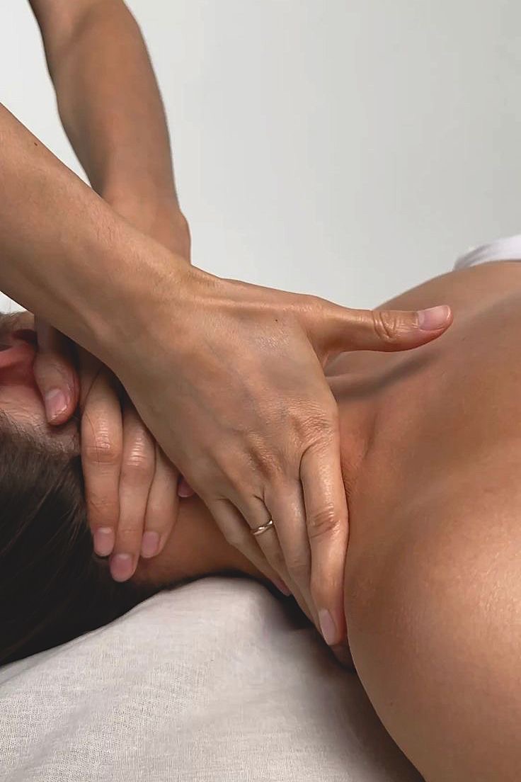 Massage relaxant du visage — Ninaa Beauty