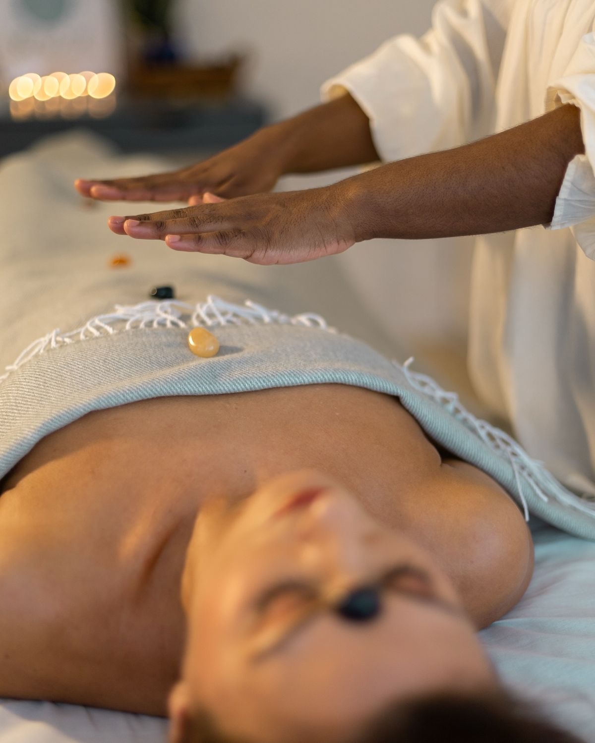 Massage Holistique Intuitif à Toulouse — Ninaa Beauty